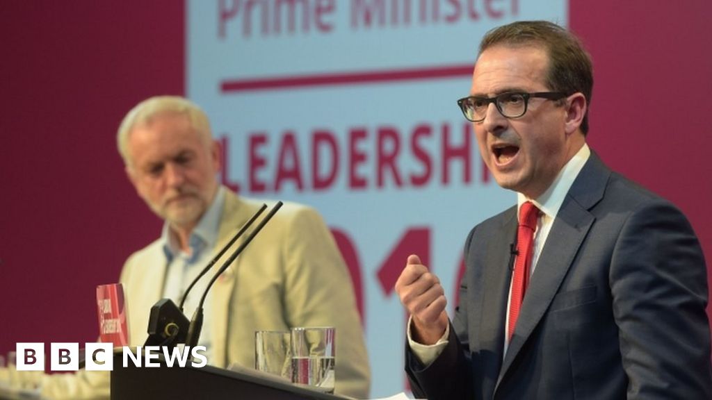 GMB union backs Owen Smith for Labour leader - BBC News