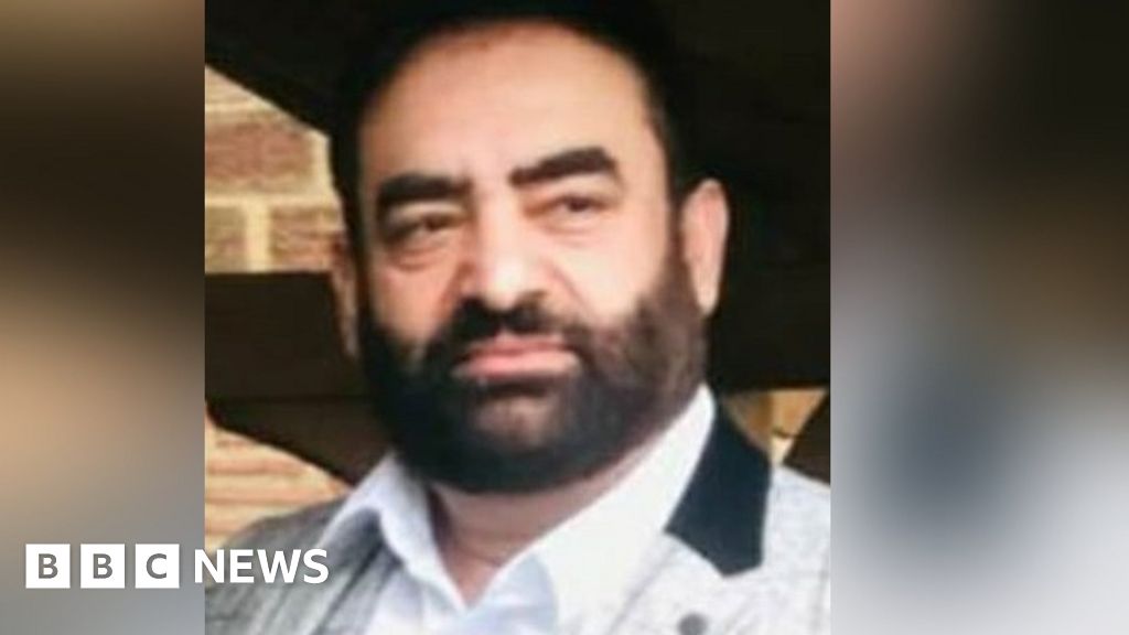 Brothers convicted of murdering man after Coventry funeral(01)