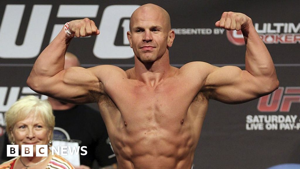 Former UFC fighter Ryan Jimmo has been killed in a hit-and-run in Canada -  BBC News