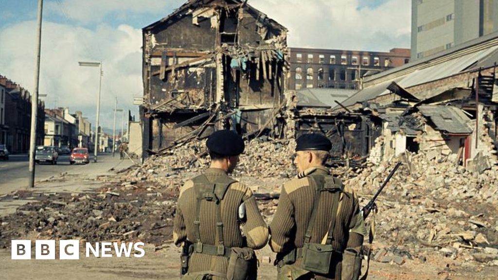 NI Troubles: Call to shelve legacy bill rejected