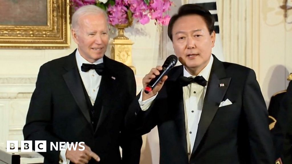 South Korean president sings American Pie for Joe Biden