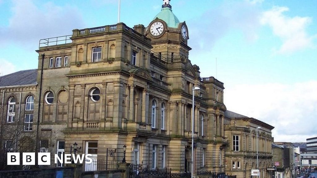 burnley-town-hall-dry-rot-in-grade-ii-listed-building