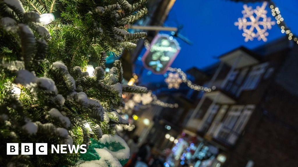 Leominster Christmas light switchon cancelled in June BBC News