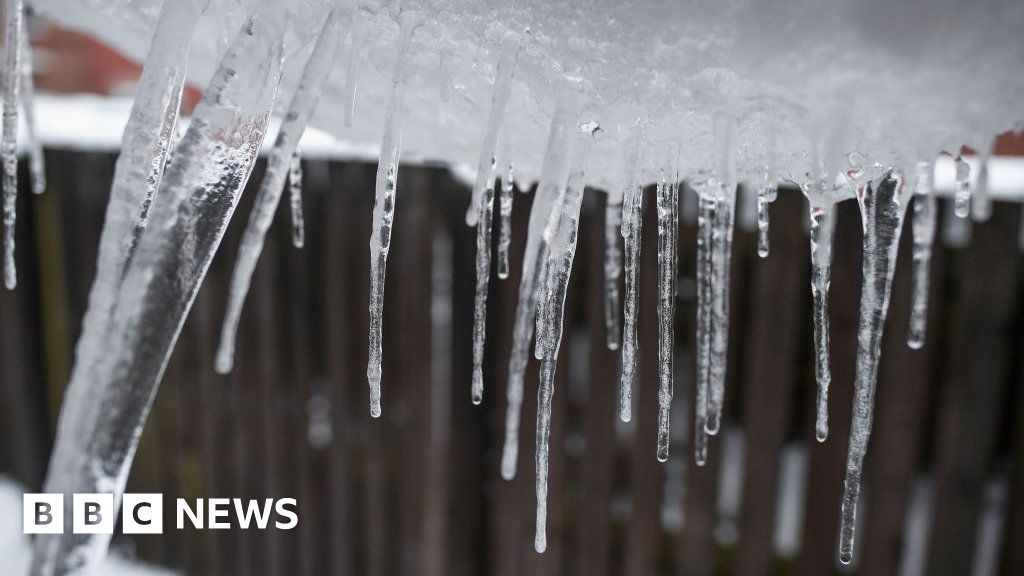Winter fuel bonus to be paid to 2,300 'vulnerable' people on Isle of Man