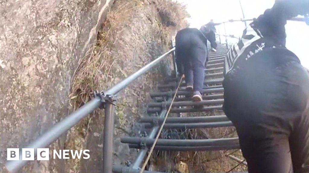Think your commute is bad? Think again. - BBC News