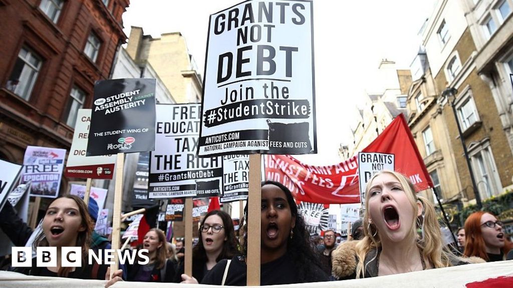 News Daily: Tuition fees 'should be cut', and Chelsea's Europa League joy
