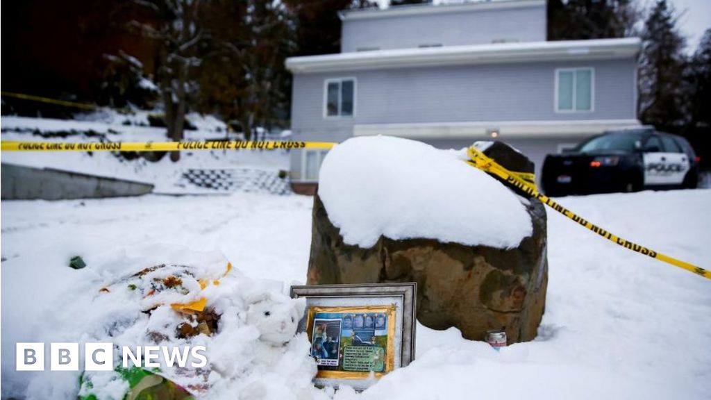 Pictures reveal belongings of murdered Idaho students as police remove boxes