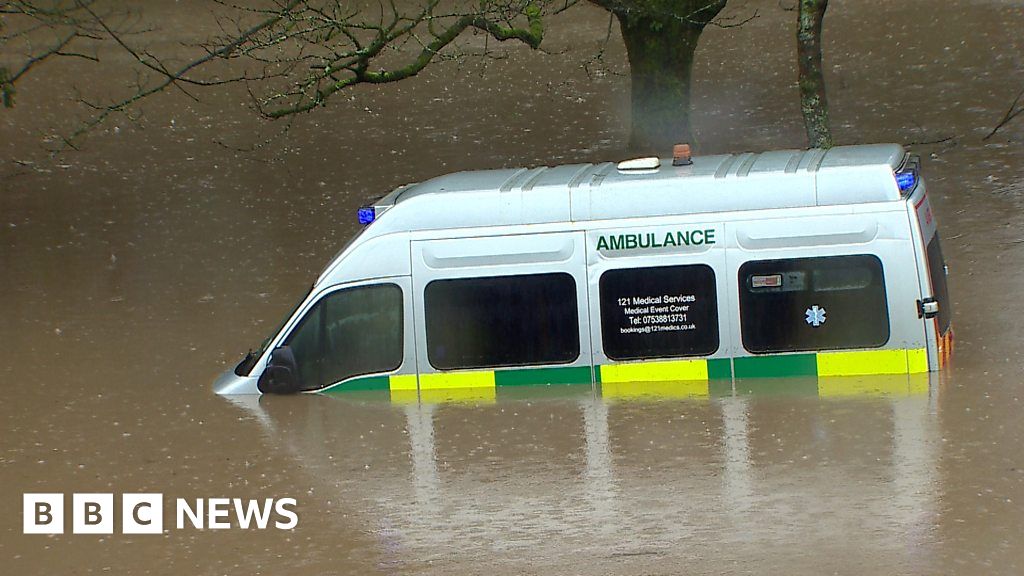 Rivers rising: Highest water levels recorded in Wales - BBC News