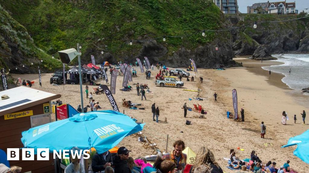 Newquay: Young surfers hit the waves off Cornish coast