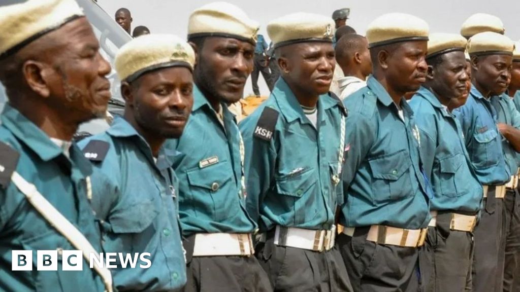 Ислямският полицията в северния нигерийски щат Кано арестува 11 мюсюлмани