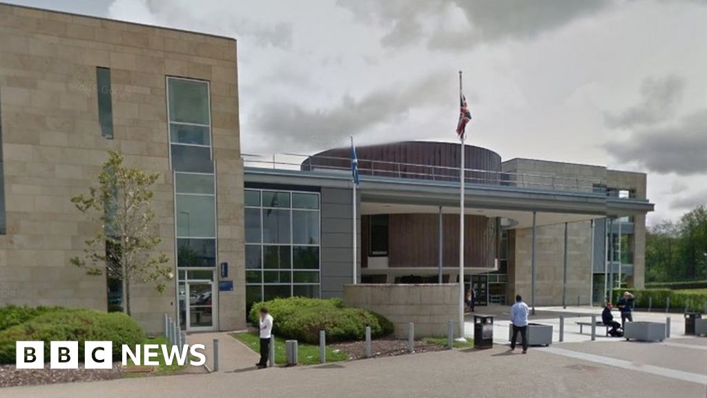 Labour to run West Lothian Council as minority administration BBC News