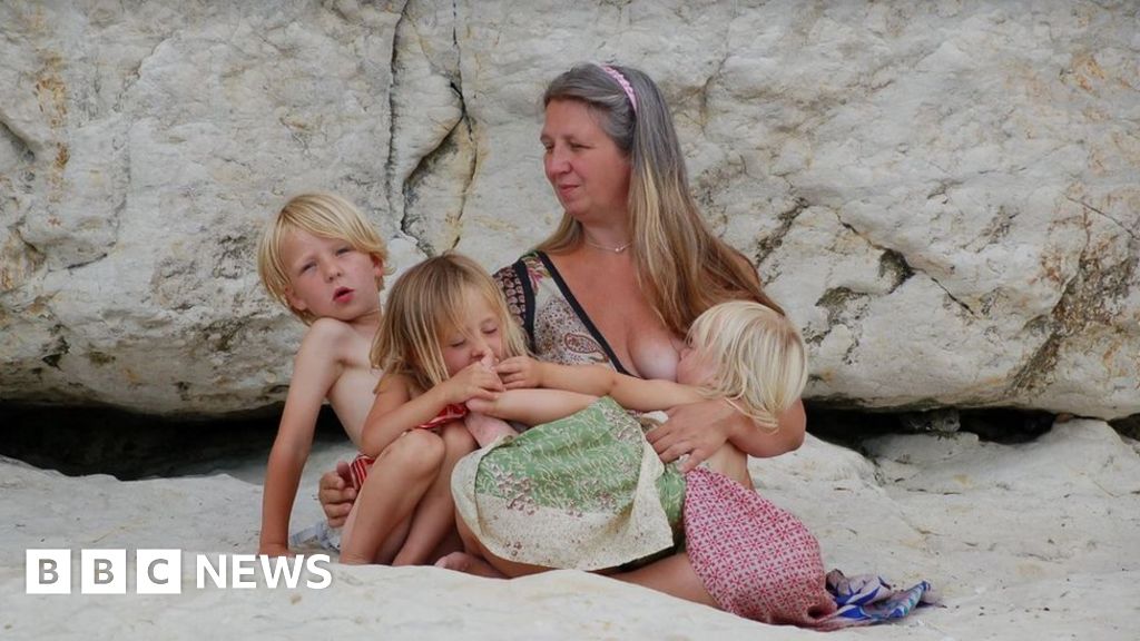 Mum tells: I had a boob job so I could BREASTFEED