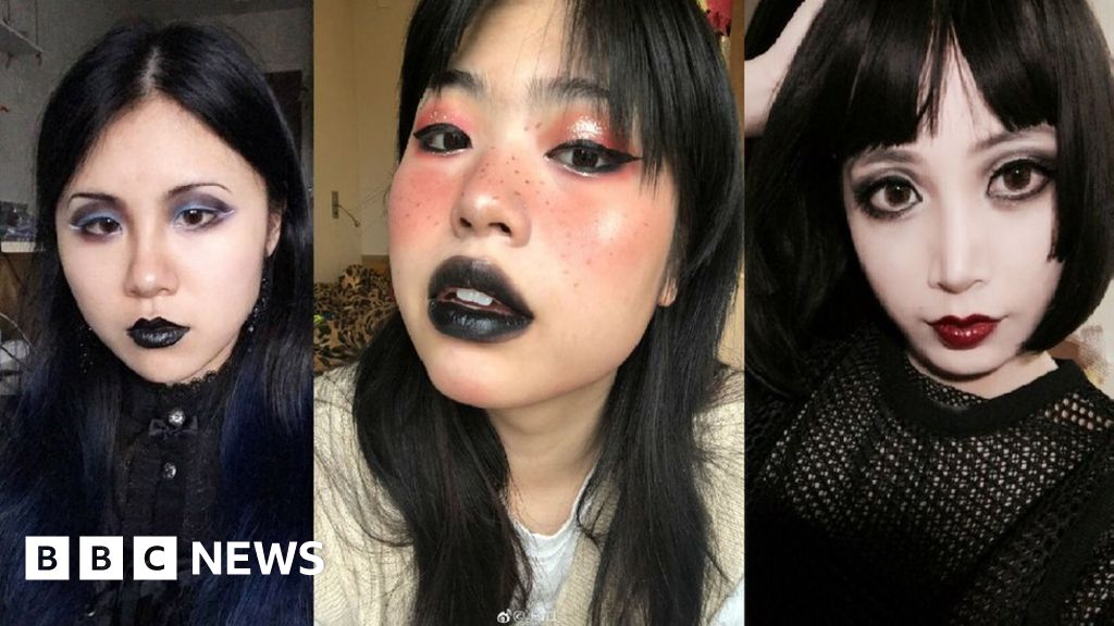 Chinese Goths Post Selfies In Protest After Subway Incident Bbc News 