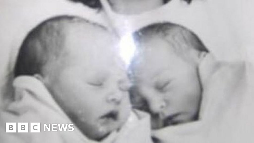 Powys Twins Claim Wales England Birth World Record Bbc News