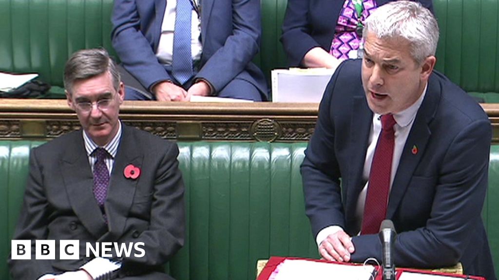 Owen Paterson: Minister Stephen Barclay expresses regret over vote