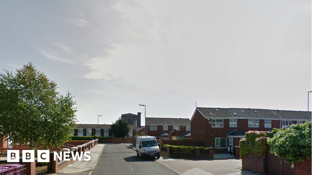 Murder Probe After Man Dies In Liverpool Shooting Bbc News