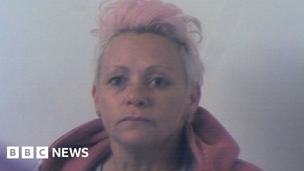 Ex Prison Officer Dawn Sheard Had Sex With Inmate Bbc News 9211