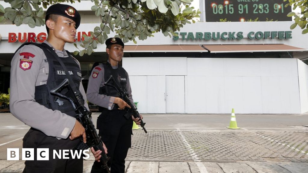 Jakarta attacks: President Widodo seeks terror laws review - BBC News