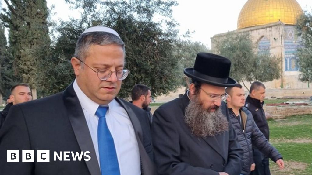 Jerusalem: Palestinian anger over far-right Israeli minister's holy site visit