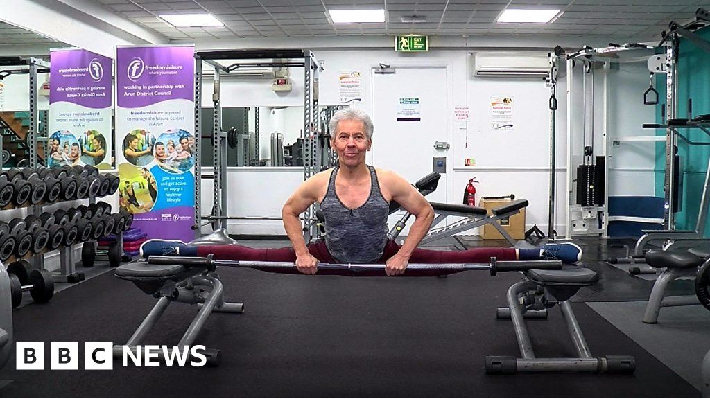 The 76 Year Old Bodybuilder Who Can Still Do The Splits Bbc News 4913