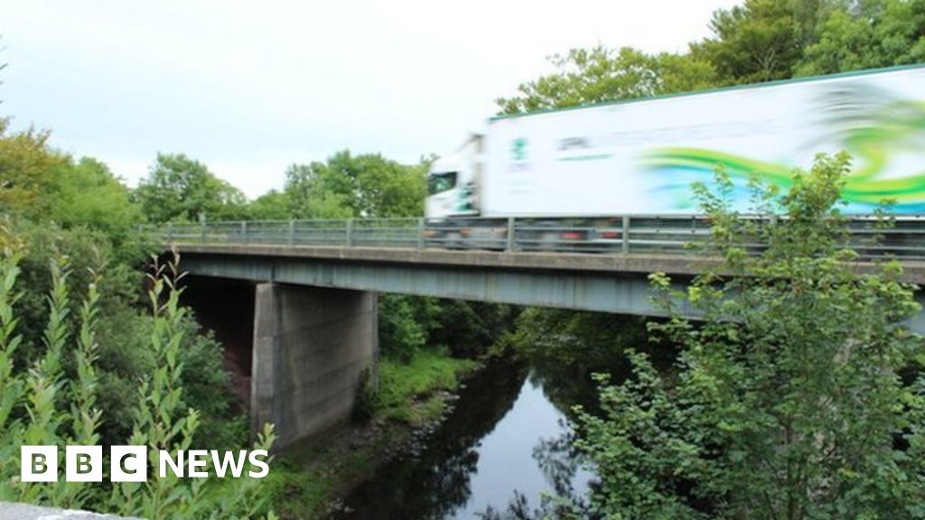 A75 closures planned near Castle Douglas for bridge repairs BBC News