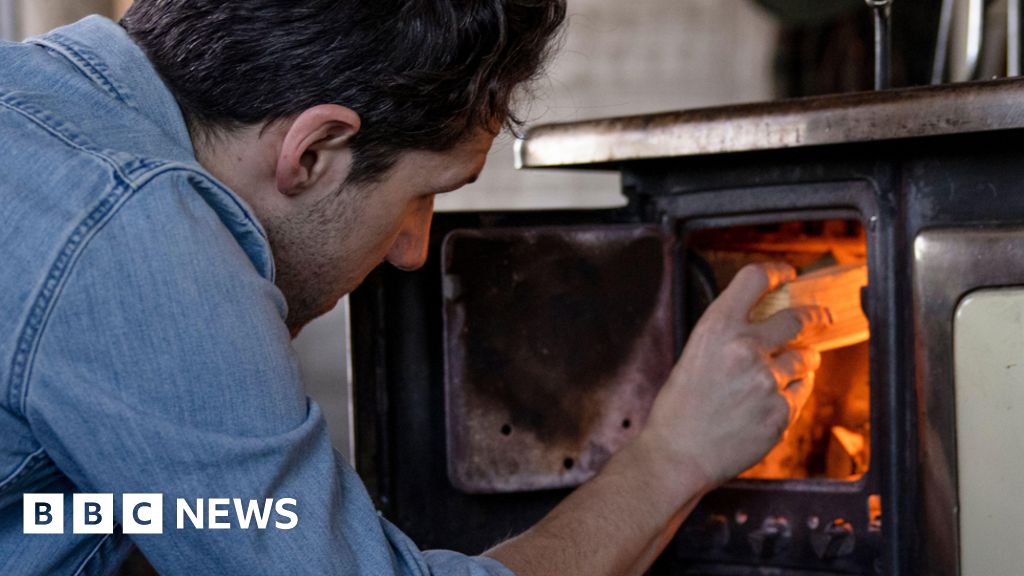 Extra energy bill scheme was ‘staggering failure’, says MP