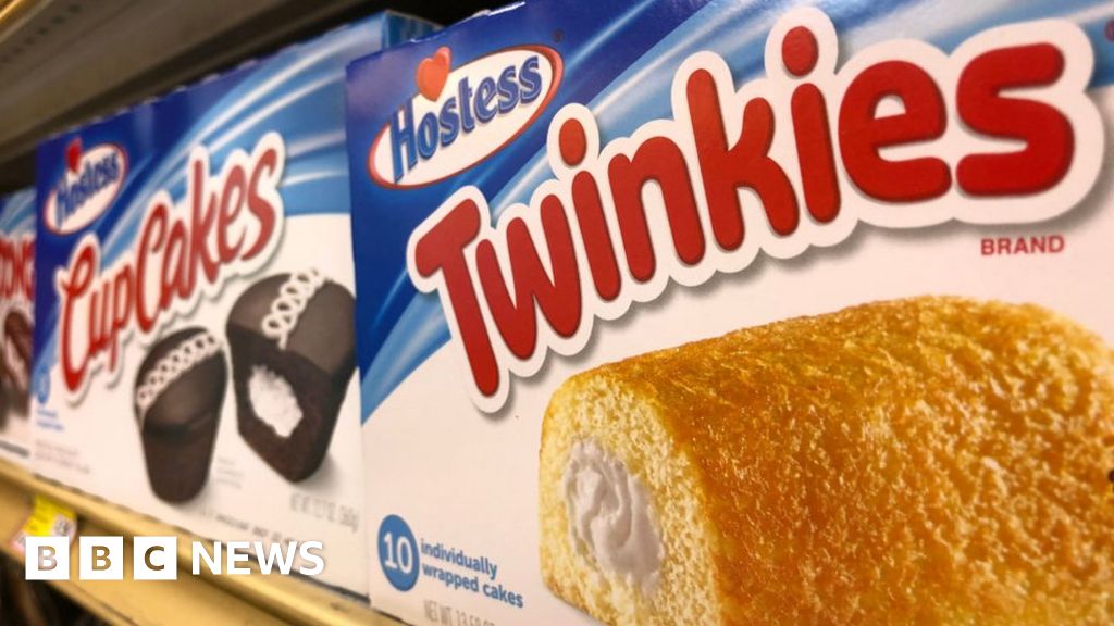 اشترت شركة الأغذية العملاقة Smucker’s شركة Hostess، صانعة Twinkies، مقابل 5.6 مليار دولار