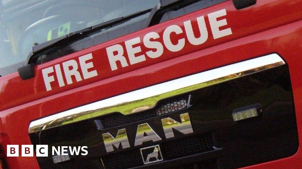 Kendal fire leaves one man dead and another injured BBC News