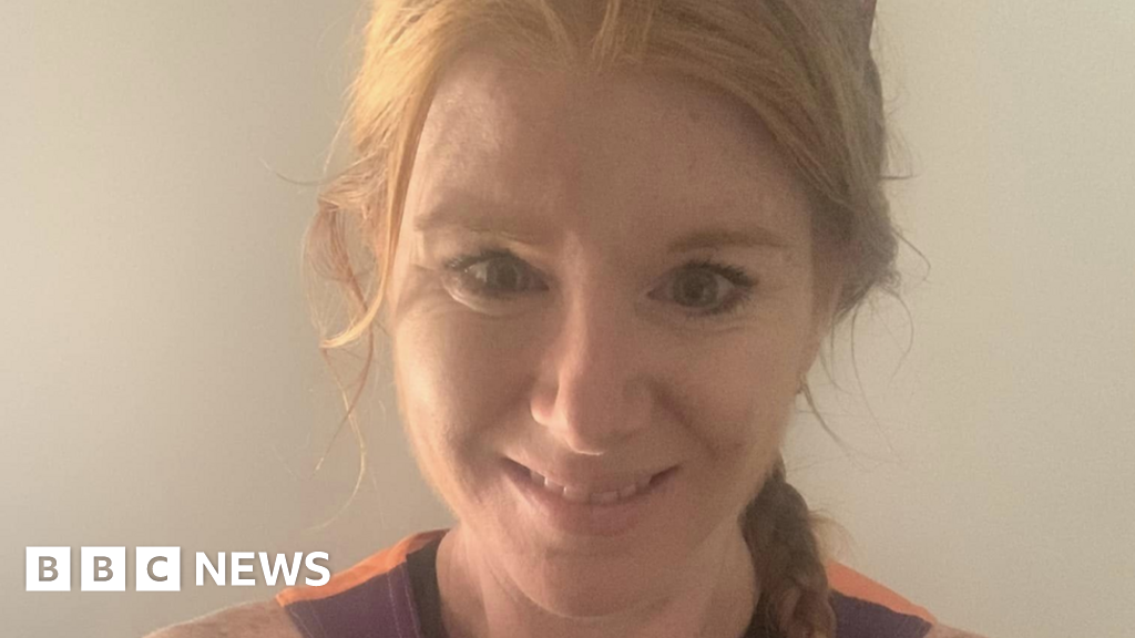 Bristol woman running London Marathon for visually impaired