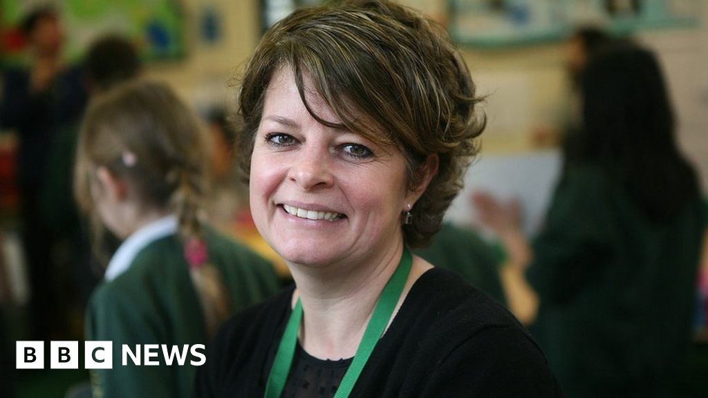Ruth Perry Memorial Service Held For Reading Head Teacher facebook