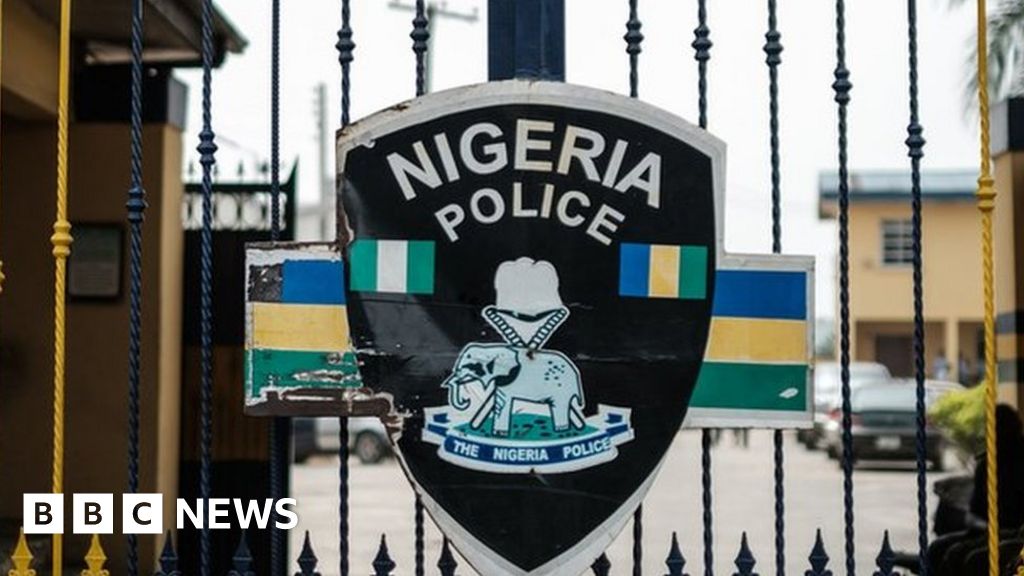 Nigeria Rivers attack: Gunmen kill at least seven police officers