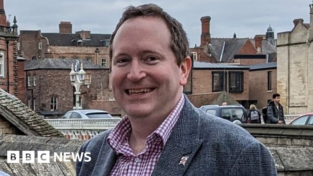 York council leader Keith Aspden to stand down in May BBC News