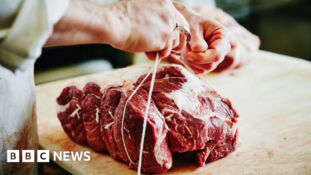 Biden v Big Meat: Can the US tackle rising beef prices?