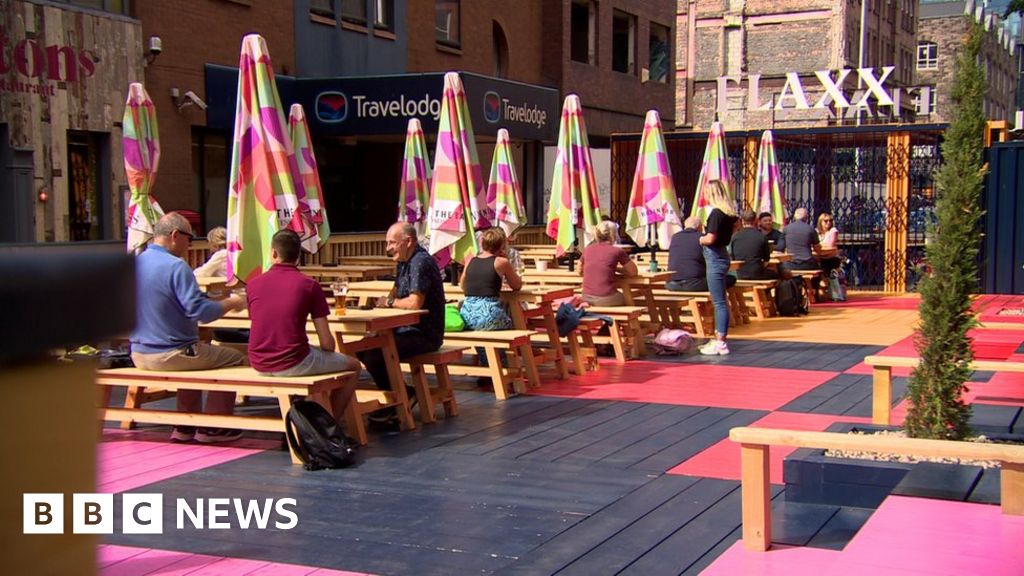 Belfast Linen Quarter gets new look in bid to boost footfall BBC News