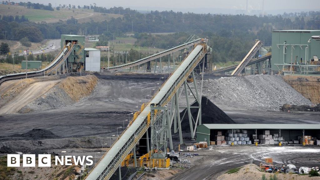 Climate change Australia sets new emissions target BBC News