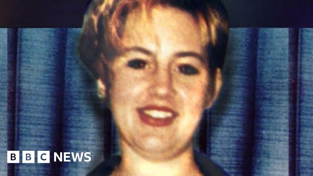 Sally Ann John murder inquiry: Police finish searching Swindon house ...