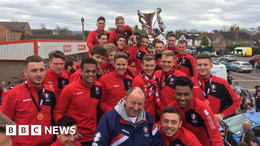 Football champions Cheltenham Town cheered in opentop bus tour BBC News