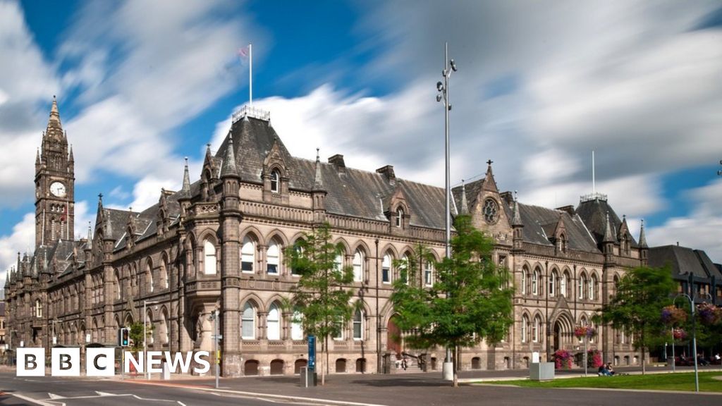 Middlesbrough Council chief says staff bullied by politicians