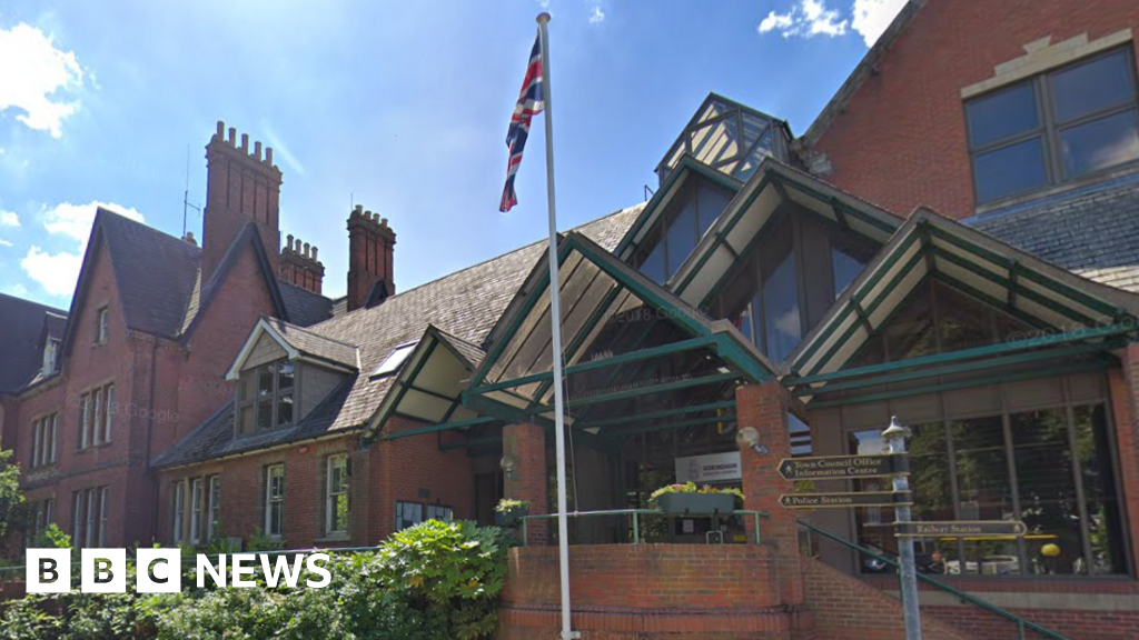 Wokingham Abused Children Forced To Eat Hot Pepper By Parents BBC News wokingham-abused-children-forced-to-eat-hot-pepper-by-parents-bbc-news