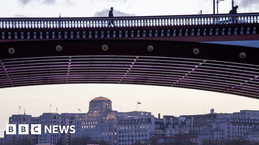 Major Blackfriars Bridge refurb set to resume
