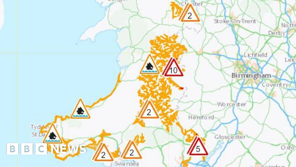 Flood Warnings Issued Amid Heavy Rain and Tides