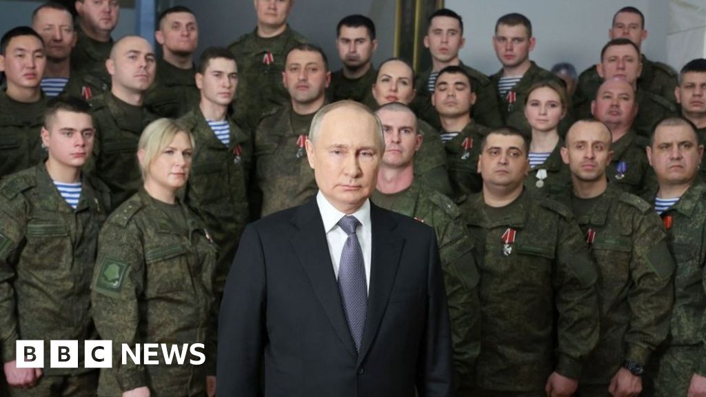 Ukraine war: New year in Putin’s Russia – nothing is normal