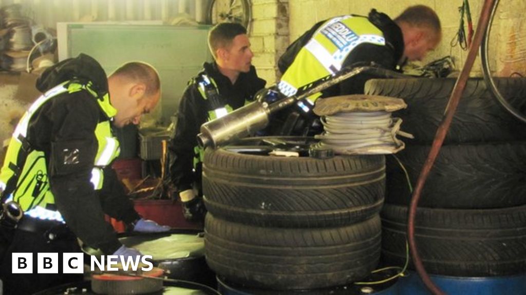 Two men arrested in British Transport Police cable theft raids BBC News