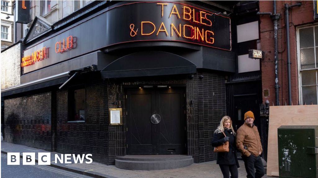 Soho S Windmill Hopes To Bring Back Naked Dancing