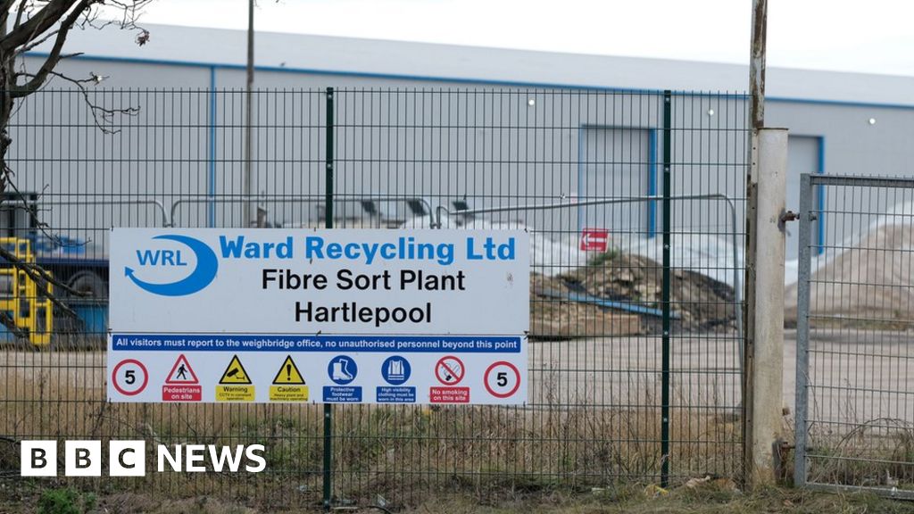 Redcar and Cleveland Council sends recycling 300 miles BBC News