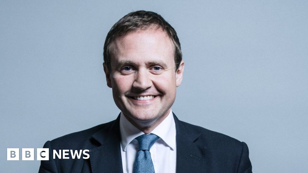 Tom Tugendhat 'changed nappy during live interview' - BBC News
