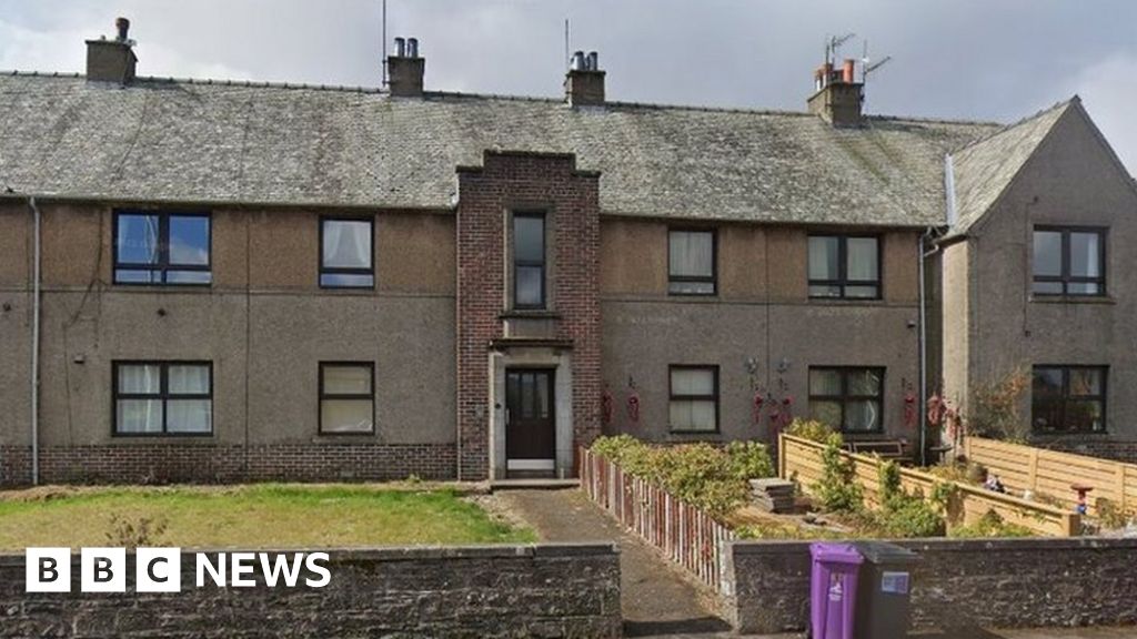 Woman's body found from Forfar tenement flat fire BBC News