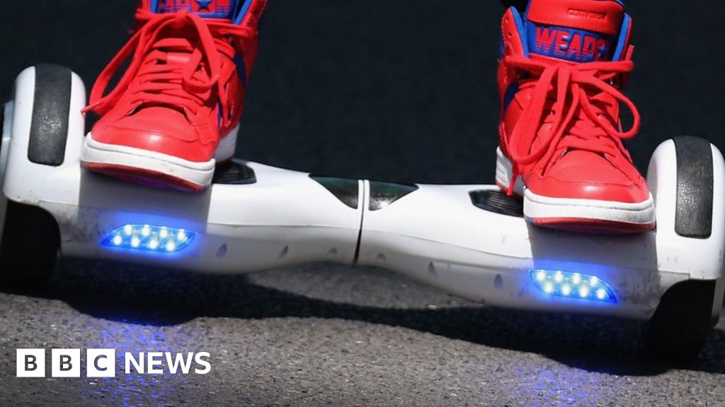tricky Forkæl dig Paradoks What's wrong with hoverboards and what to do if you've got one - BBC News