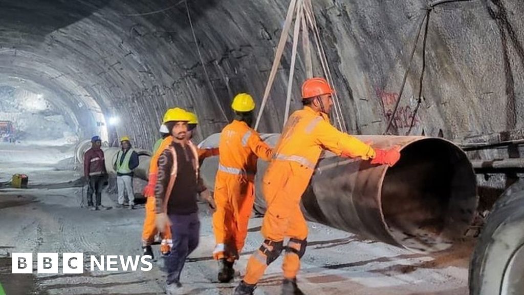 Сондирането е възобновено близо до отвора на тунел в индийския
