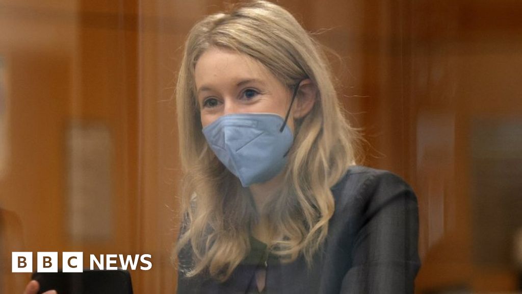 Theranos trial: Elizabeth Holmes makes surprise testimony - BBC News